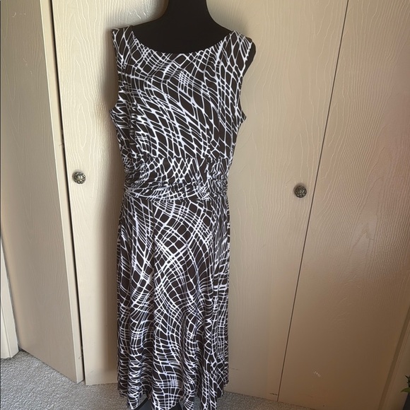 Perceptions Brown and White Sheath Dress Sleeveless - Picture 1 of 5